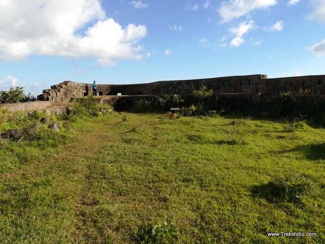 Fortification of Rajhansgad (Yellur Fort)